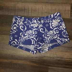Blue/purple and White Patterned Women Shorts